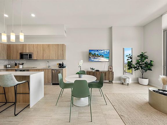 3rd image of 3900 Biscayne Blvd #Penthouse 1220