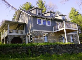 10 Knob Hill Rd, Great Barrington, MA 01230