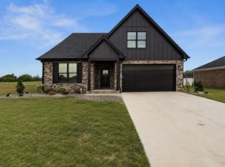1015 River Birch Ln, Franklin, KY 42134