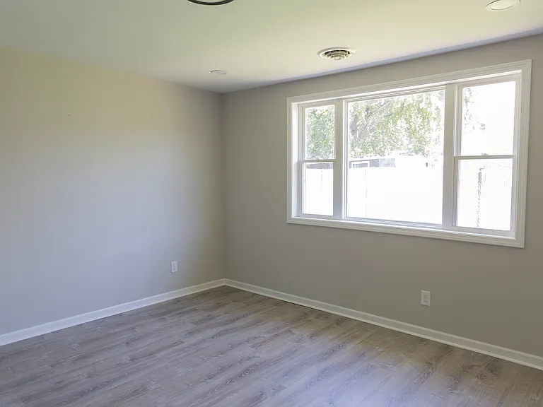 24 Commercial St #24 — Photo 5