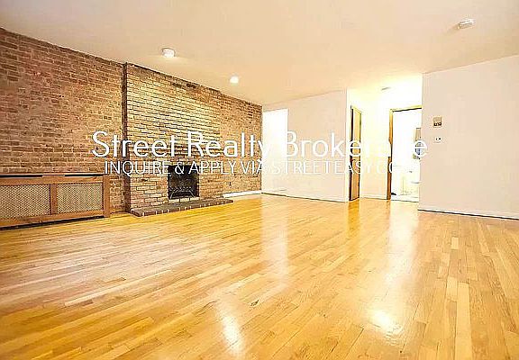 3rd image of 158 W 75th St #B/b