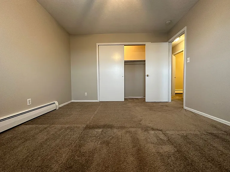 339 Riley Dr — Photo 23