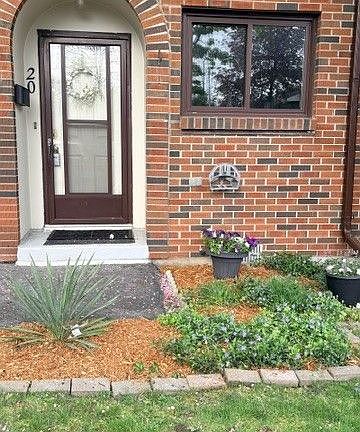3rd image of 41 Rhonda Rd #20