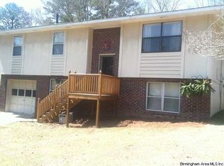 2812 Buckskin Dr, Gardendale, AL 35071