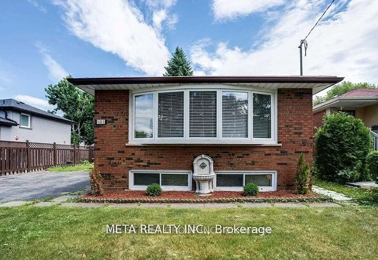 101 Greenock Ave #BASEMENT — Photo 1