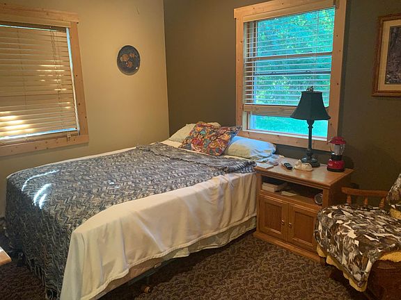 4th image of 23062 Gosslee Ln