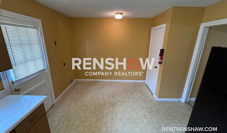 3222 Thirteen Colony Mall #2B — Photo 6