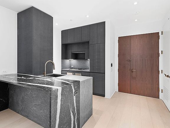 5th image of 130 William St APT 10B