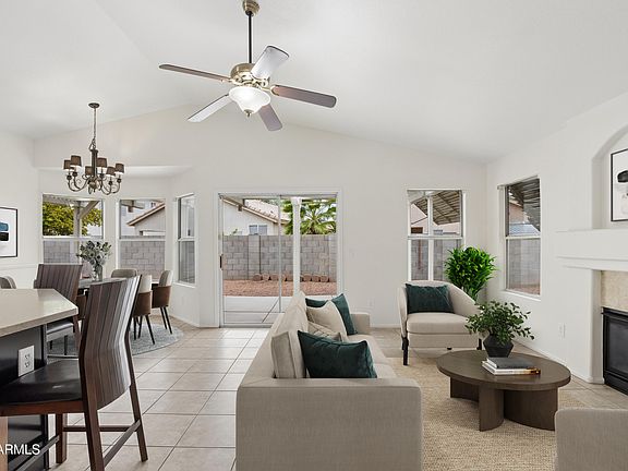 4th image of 15661 W HAMMOND Drive