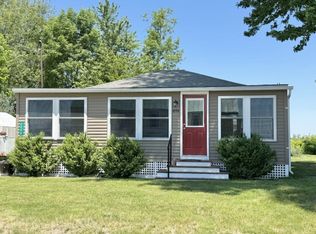 2098 Colchester Point Rd, Colchester, VT 05446