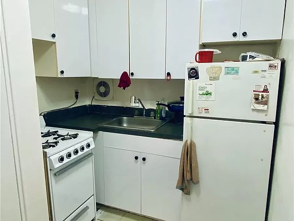 3rd image of 143-40 41st Ave #6F