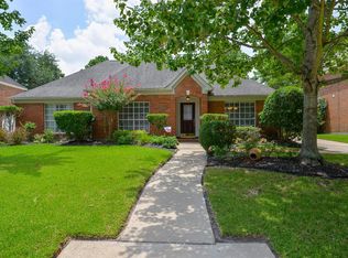 7407 Starbridge Dr, Houston, TX 77095
