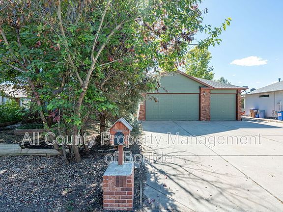 2nd image of 2658 Serena Dr