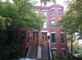38 Holyoke St #D, Boston, MA 02116