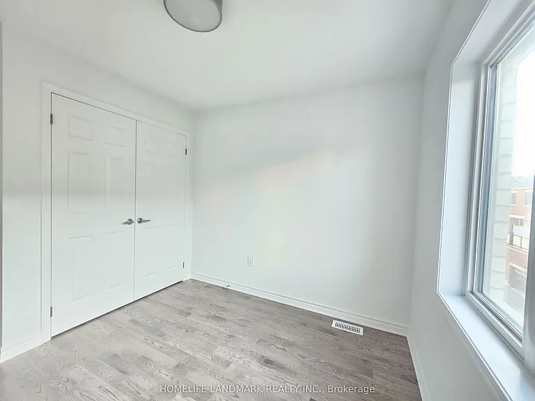 92 Avani Ave — Photo 25