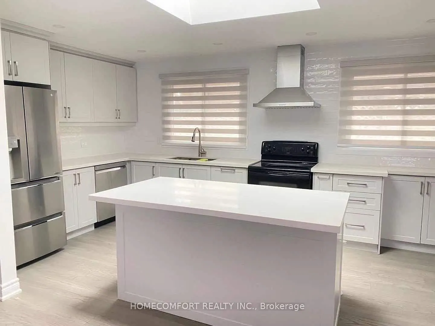 4 bed, $3,550 — Photo 2