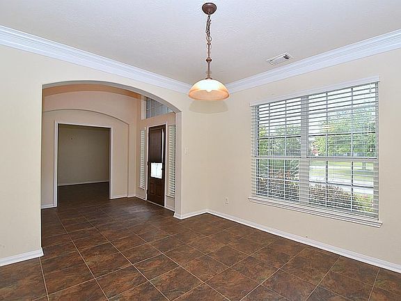 5th image of 7219 Belford Park Ln
