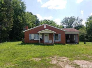 279 Nc Highway 42, Goldston, NC 27252