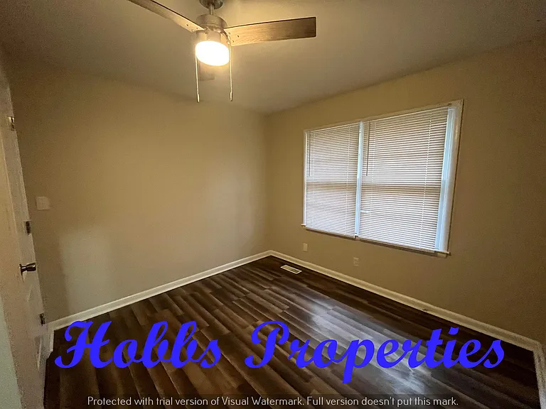 1601 Florence St — Photo 6