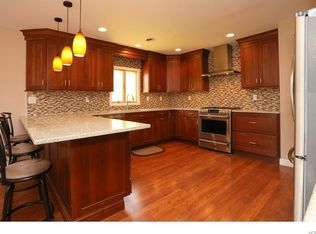 12 Carol Lane, Tappan, NY 10983