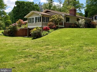 16 N Bluff Rd, Chesapeake City, MD 21915