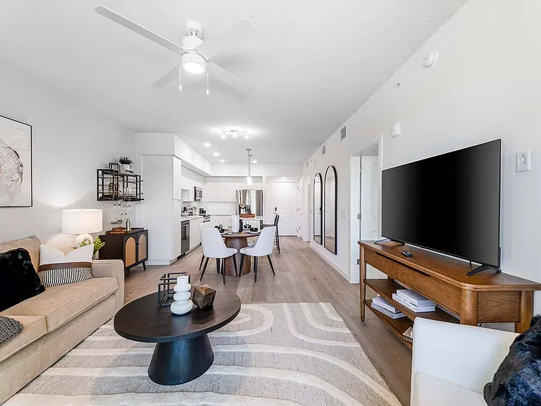 Mosaic Palms Apartments — Photo 15