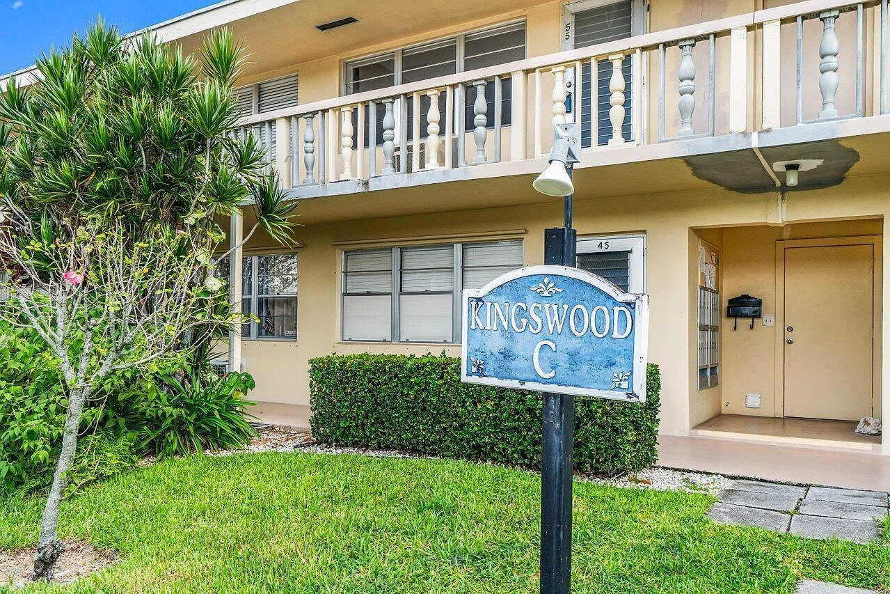1 bed, 1.0 bath, 645 sqft, $1,300 — Photo 2