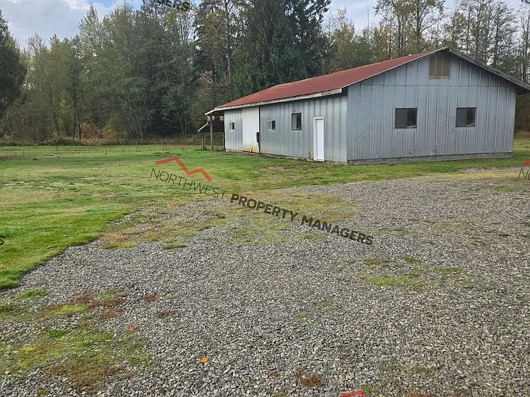 738 Gish Rd — Photo 29