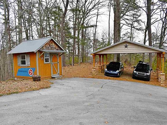 2nd image of 1453 Estates Dr