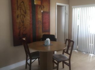 8216 NW 13th St, Plantation, FL 33322