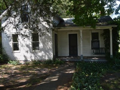 427 S Church St, Tiskilwa, IL, 61368