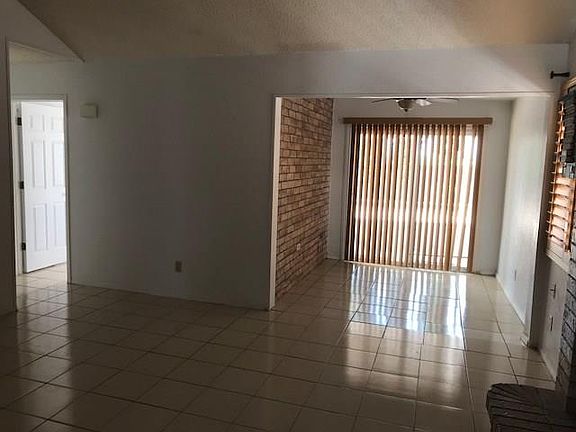 4th image of 11405 Damasco Dr