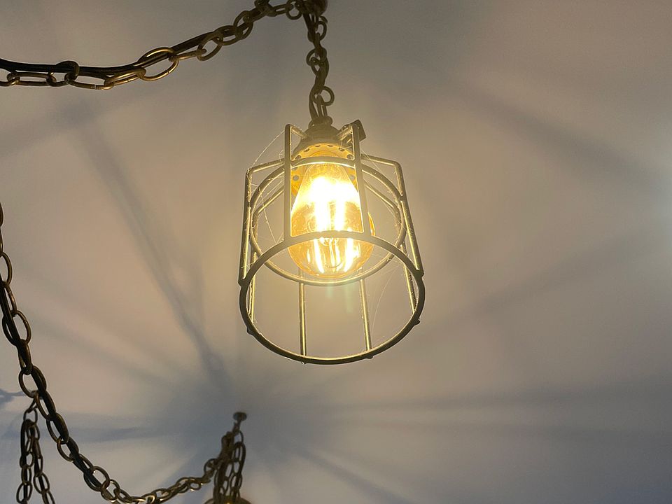 Adjustable lights
