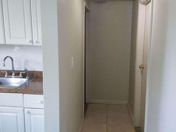 4th image of 145 Volta St