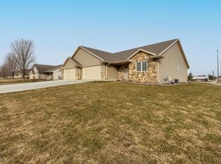 300 Clover Ln, Lomira, WI 53048