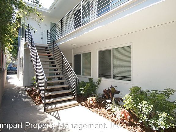 2nd image of 766 Loma Ave APT 7