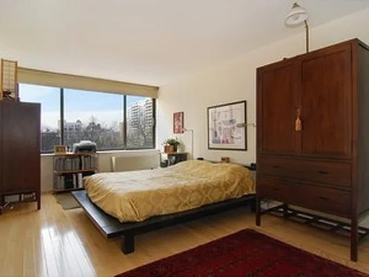 Sold by Corcoran | media 15