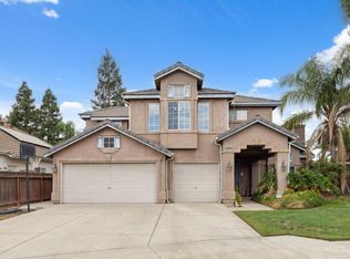 8205 N Bond St, Fresno, CA 93720
