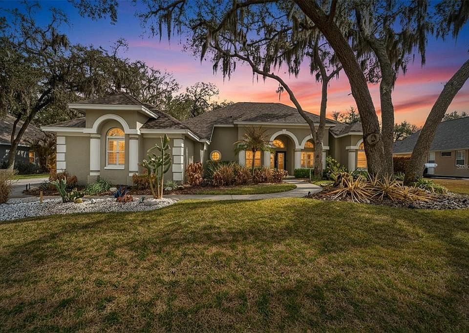 1st image of 5018 Sylvan Oaks Dr