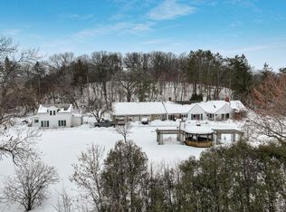 451 Stageline Rd, Hudson, WI 54016
