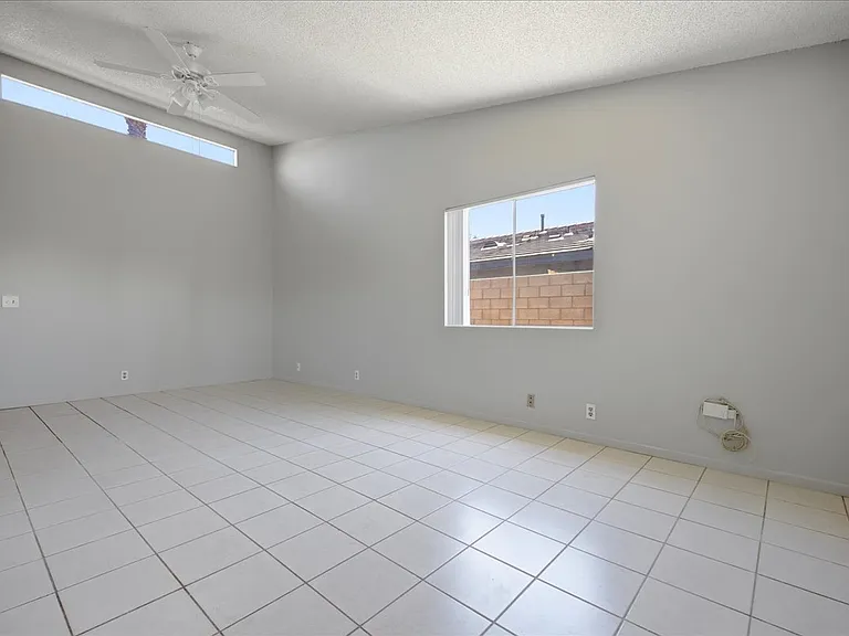 41995 Cambridge Avenue — Photo 39