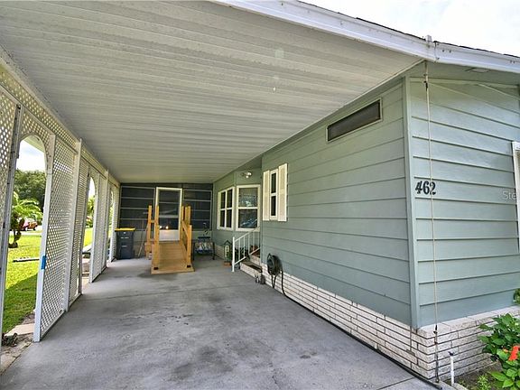 3rd image of 462 Village Cir SW