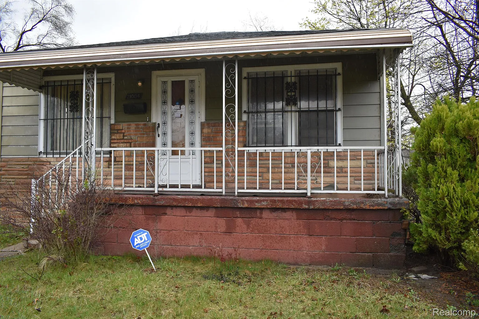 21004 Parkside Blvd photo 1