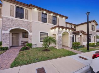 9925 SW 228th Ter, Miami, FL 33190