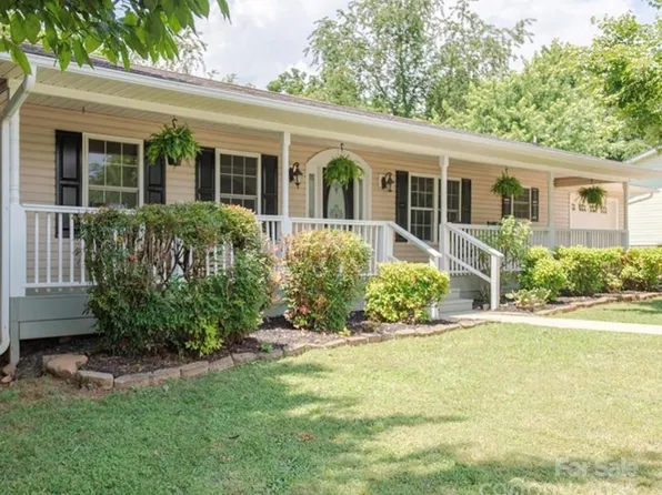 35 Sydney Ln, Asheville, NC 28806