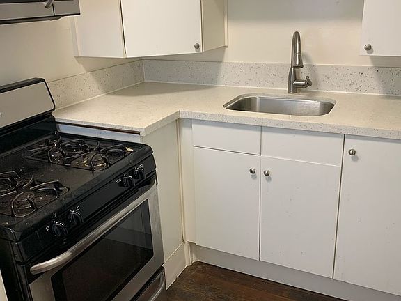 2nd image of 1740-1748 35th Ave #1B-1BA