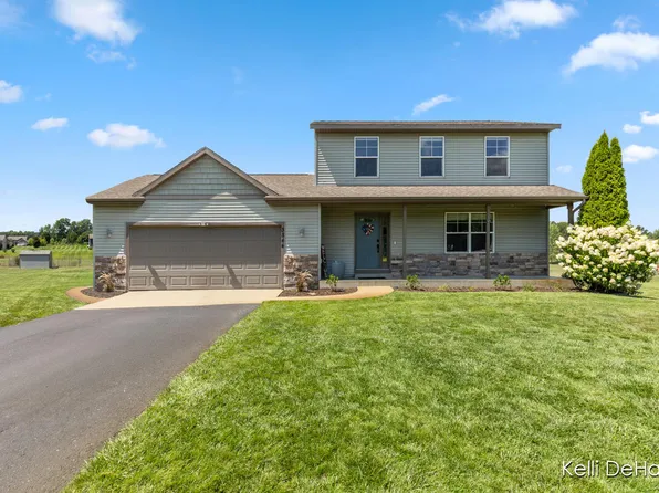 3844 Hare Ln, Dorr, MI 49323