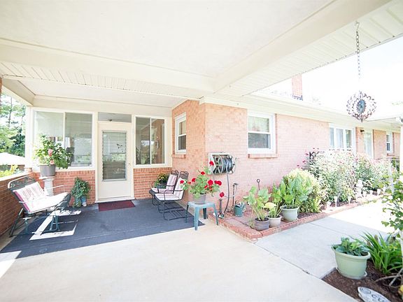 3rd image of 156 Terrace Hill Dr