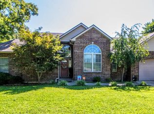 303 Bobby Dale Dr, Waynesville, MO 65583