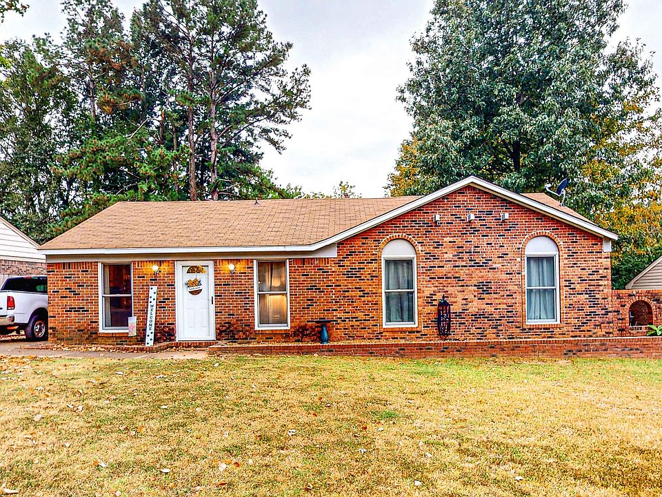 1st image of 669 Thornwood Dr